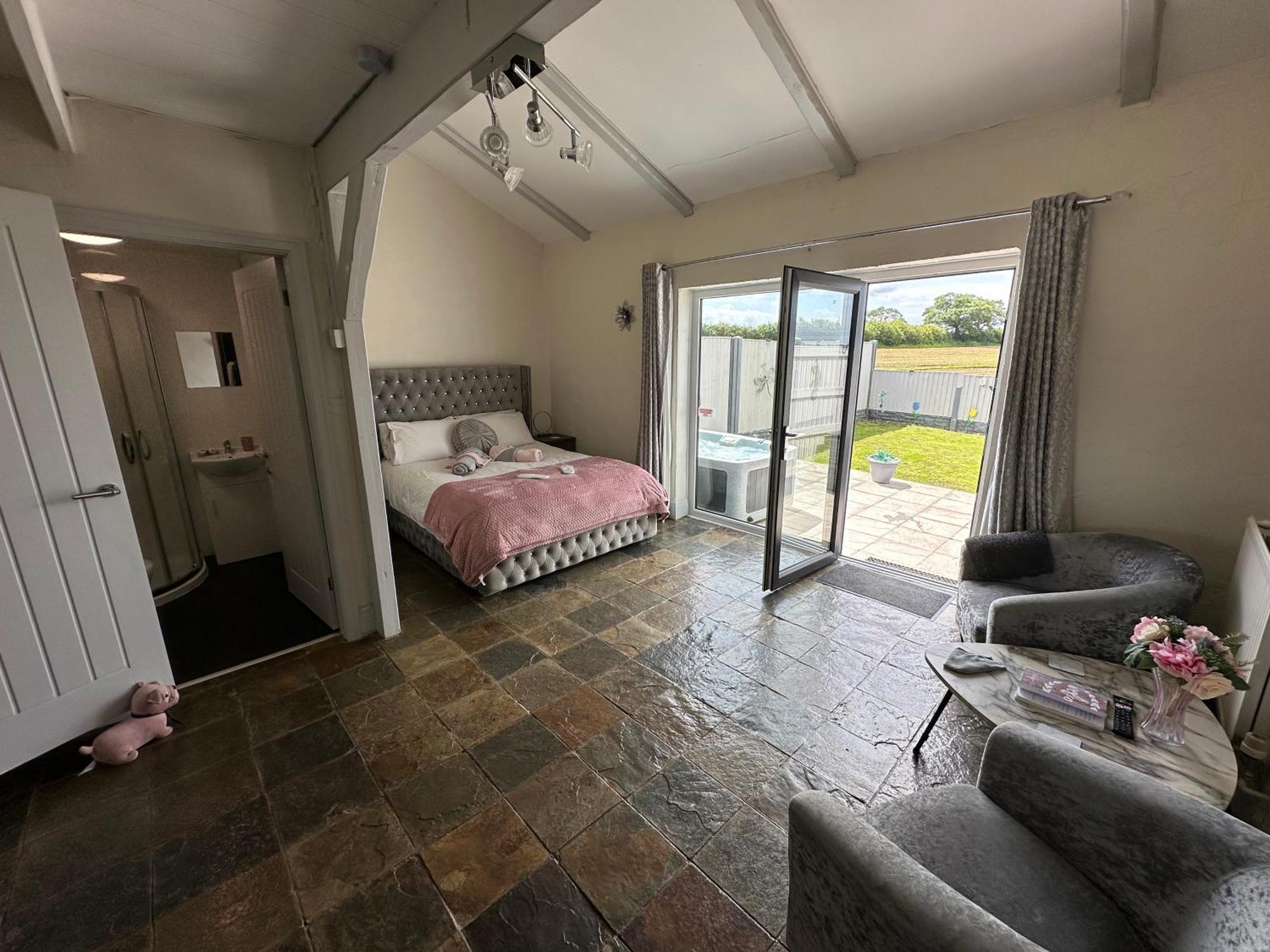 Dwylig Isa Holiday Cottages Rhuddlan Exterior foto